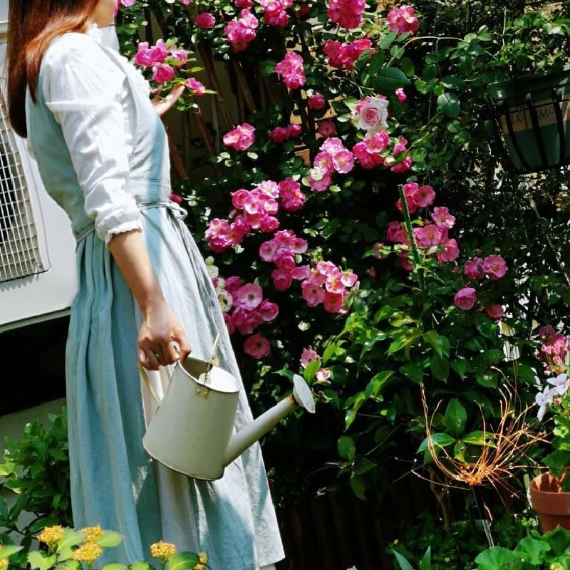 French Florist Cotton and Line - Home Cooking In French recension och pris